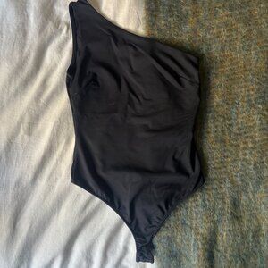 Free People One Shoulder - Size Small